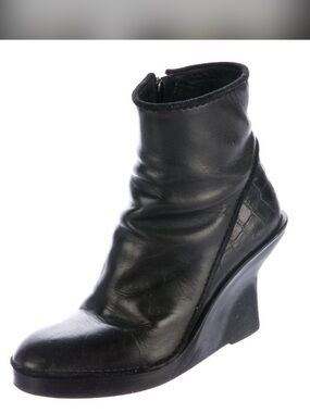 Stunning Haider Ackermann leather croc-trim boots size 9